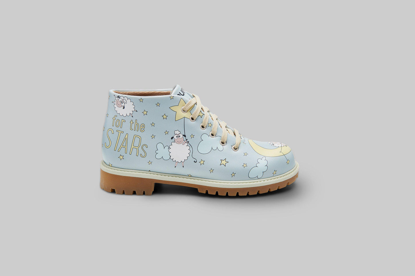 woman-dolly-sheeps-turquiose-short-boots