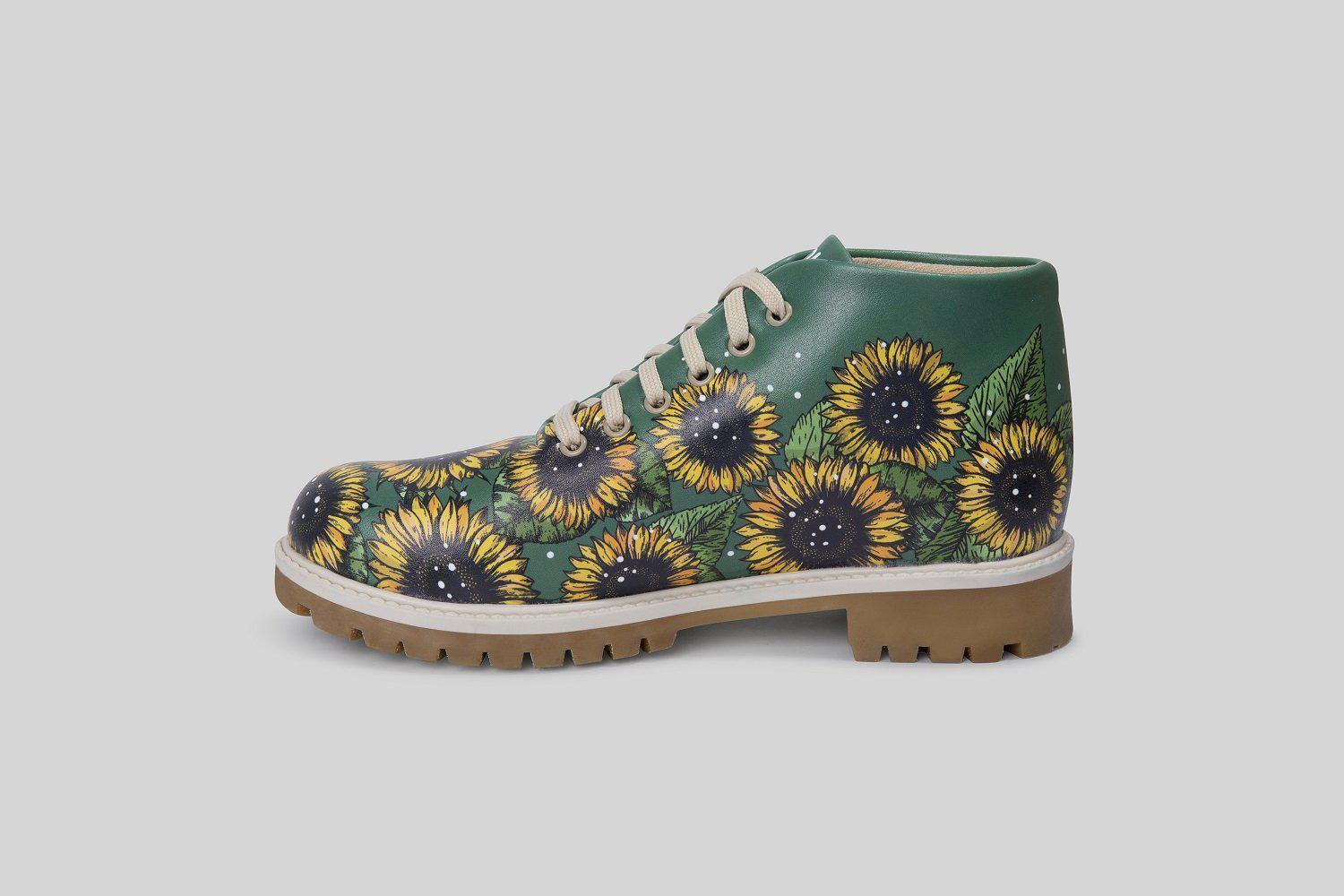 woman-sunflowermania-short-boots