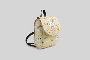 woman-unicorns-exist-backpack